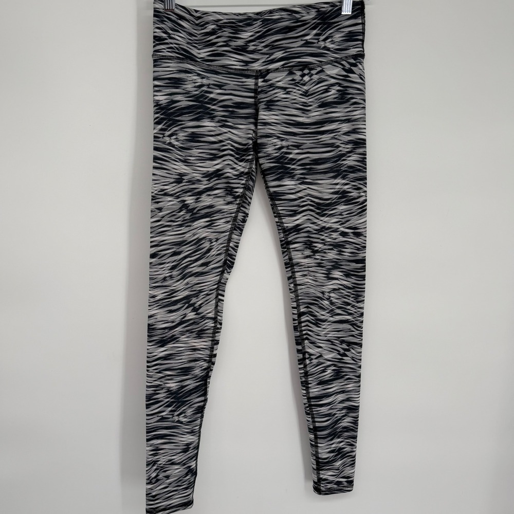 Alo Yoga Leggings Womens Medium Runway Zebra Abstract Wave‎ Athletic Workout